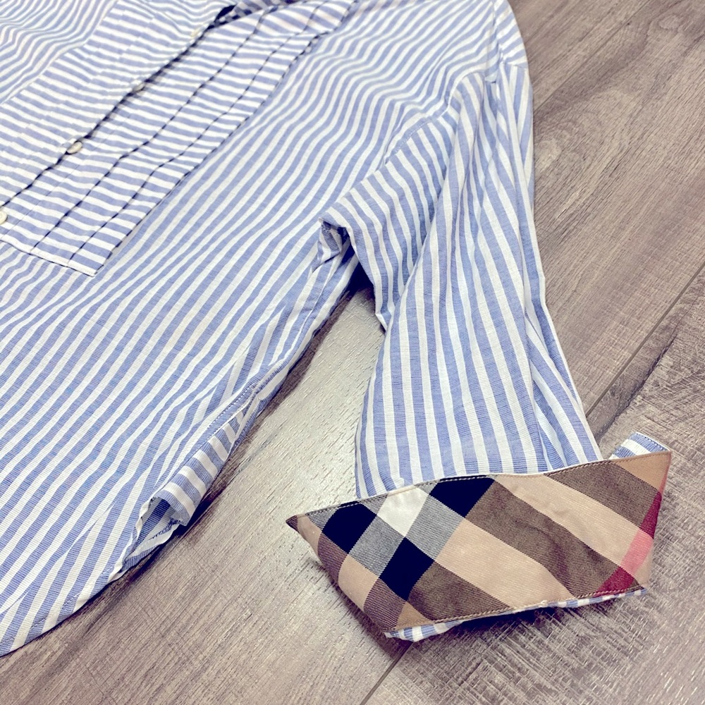Burberry button down blouse - Picture 2 of 9